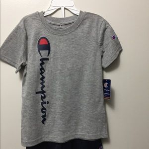 Champion Shirt/Shorts
